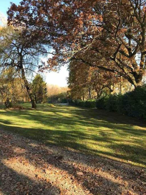 The Pheasantry - Guest House In Beautiful Rural Location Aldermaston Exterior photo